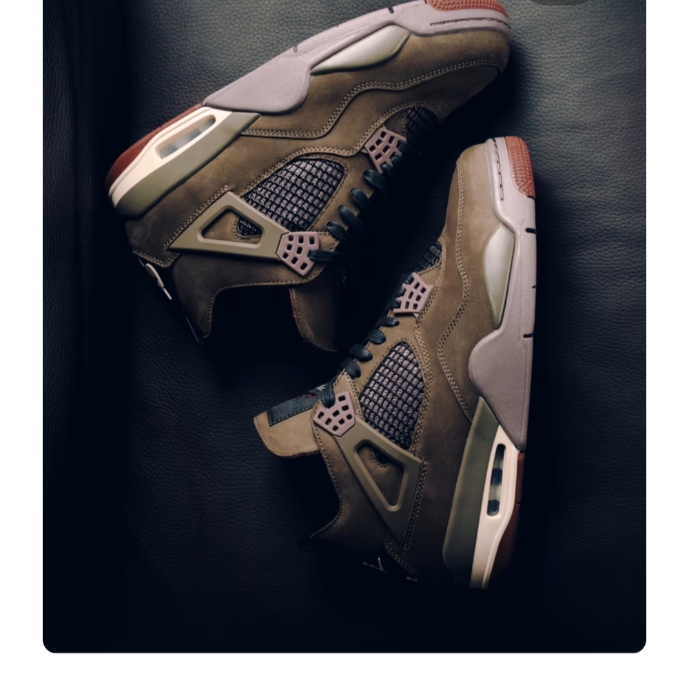 Nike. Jordan 4 A Ma Maniere Men's Sneakers in Olive and Brown